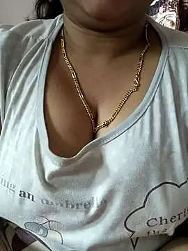 cuteyqueen online show from January 16, 5:00 am