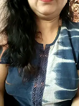 cuteyqueen online show from March 7, 7:19 am