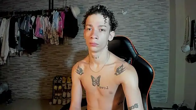 mateodeamjo online show from September 12, 6:35 am