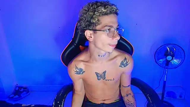 mateodeamjo online show from November 19, 7:41 am