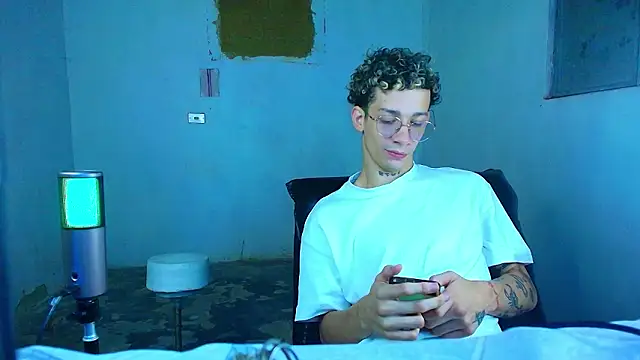 mateodeamjo online show from February 28, 6:58 am