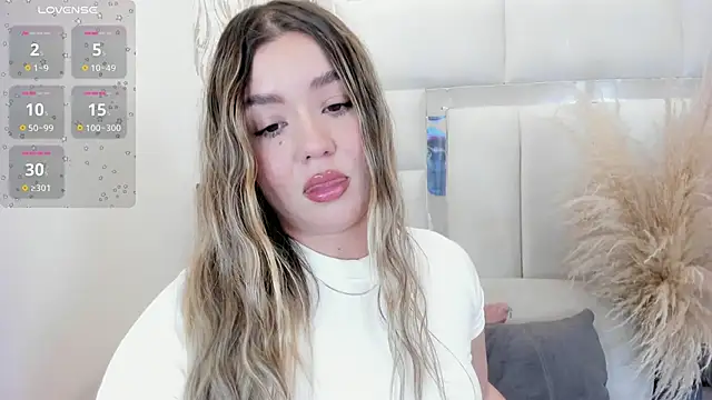 1m dalhia online show from March 28, 8:41 pm