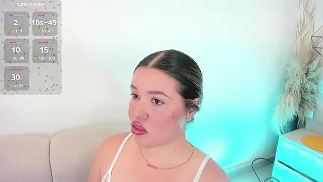 1m dalhia online show from April 7, 9:26 pm