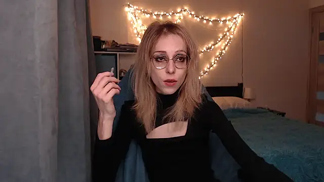 Snapshot of amber_quell_here chatting on March 7, 2:12 pm amber quell here online show from March 7, 2:12 pm