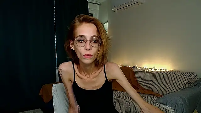 amber quell here online show from May 31, 3:41 pm