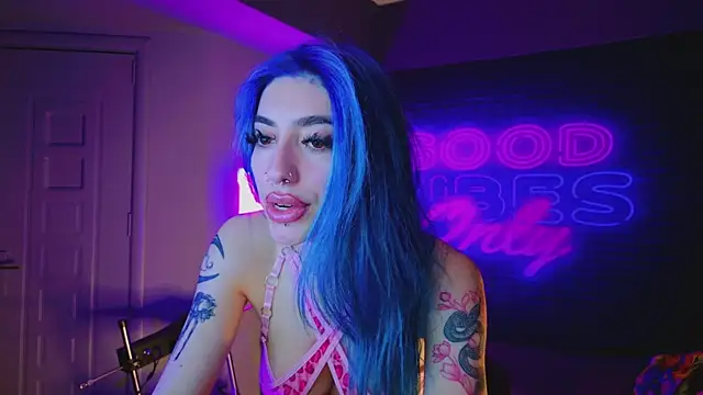 AriaVoss online show from January 15, 12:41 am