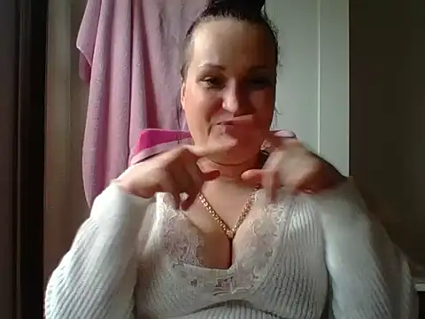  squirty cum lady  online show from February 28, 12:09 pm