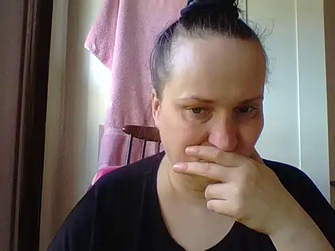  squirty cum lady  online show from March 17, 10:17 am