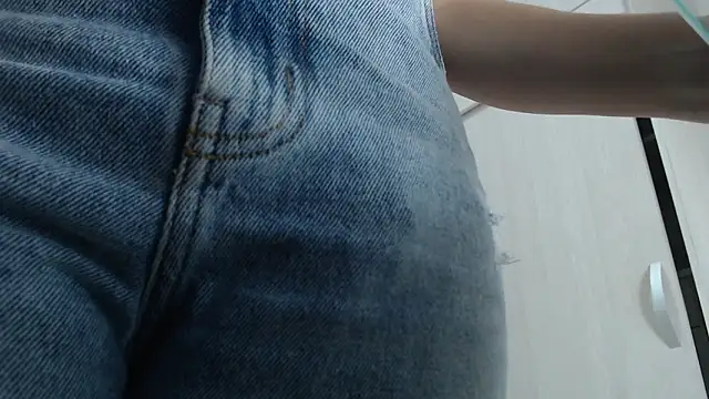 Amelia Debora Antonella online show from November 8, 12:49 pm