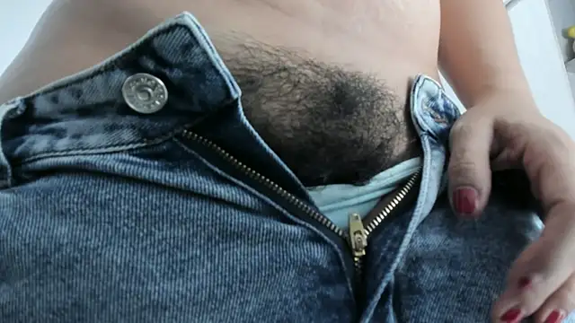 Snapshot of Amelia_Debora_Antonella chatting on February 4, 2:01 pm Amelia Debora Antonella online show from February 4, 2:01 pm