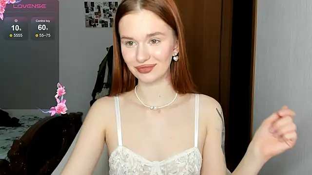 EmilySoul online show from October 8, 3:31 pm