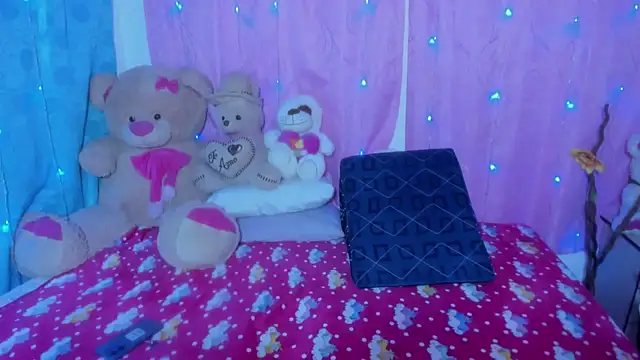 Dana Jeins online show from December 4, 1:09 pm