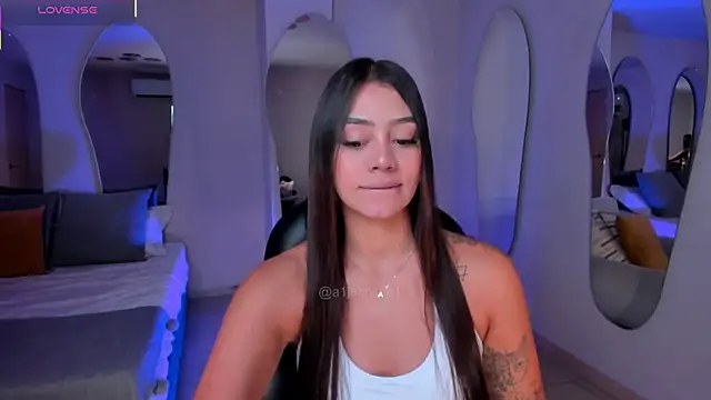 AllyJensen online show from November 27, 10:39 am