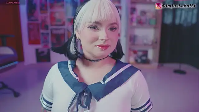 sensualkattt online show from October 28, 1:03 pm