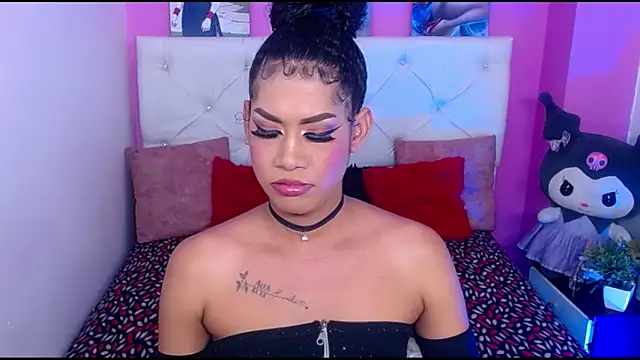 Snapshot of Amanda_bigx chatting on May 29, 6:22 am Amanda bigx online show from May 29, 6:22 am