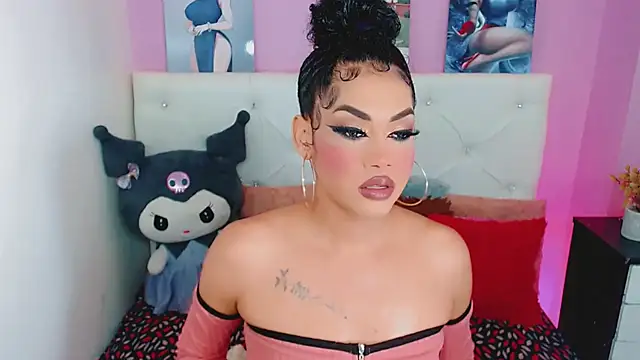 Snapshot of Amanda_bigx chatting on July 16, 6:08 am Amanda bigx online show from July 16, 6:08 am
