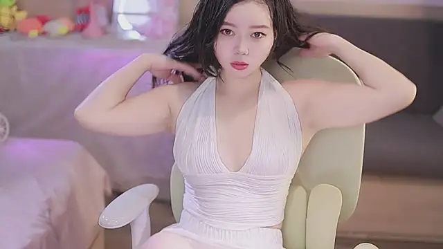 Snapshot of lilies-sweet chatting on October 17, 11:46 am lilies-sweet online show from October 17, 11:46 am