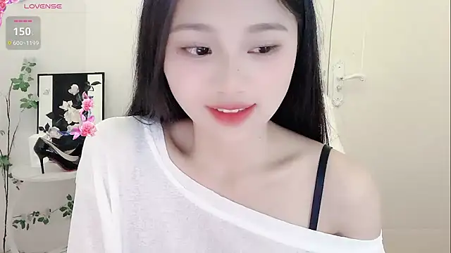 Snapshot of BEGONIA-- chatting on December 3, 4:28 pm BEGONIA-- online show from December 3, 4:28 pm