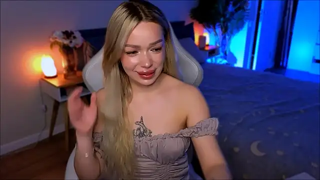 Lily Yin online show from February 12, 5:57 am