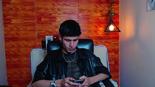 Bastiaan 28 online show from January 22, 4:02 am