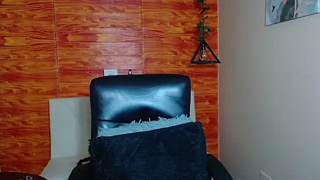 Bastiaan 28 online show from February 2, 7:09 am