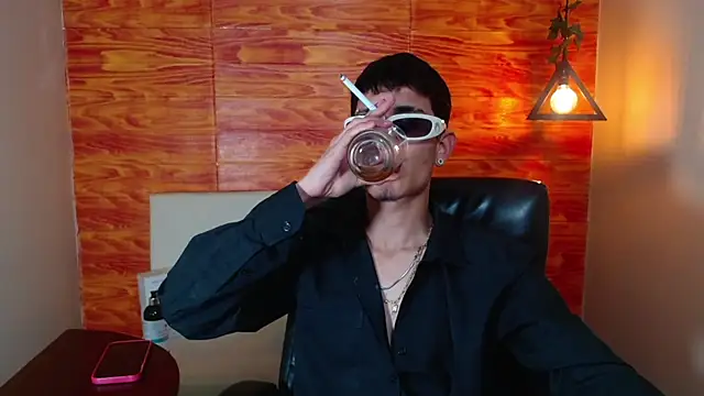 Bastiaan 28 online show from March 14, 8:42 am