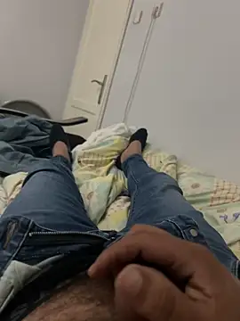 sikergecer3435 online show from April 21, 8:34 pm