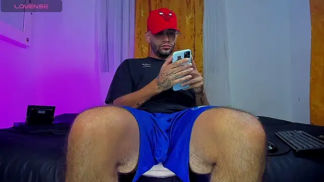 estiben 05 online show from April 9, 2:55 pm