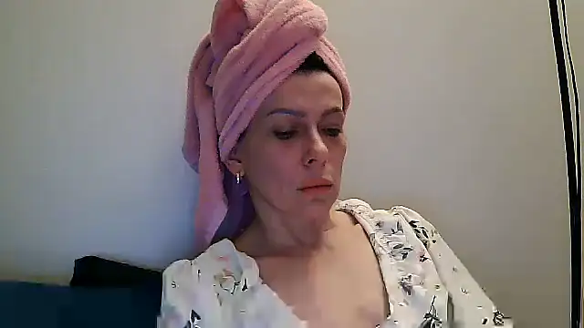 anechka1 online show from March 10, 11:43 pm