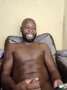 Snapshot of Stallion100 chatting on January 8, 10:04 am Stallion100 online show from January 8, 10:04 am