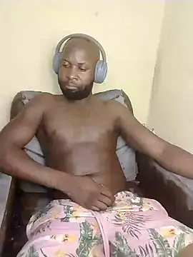 Snapshot of Stallion100 chatting on January 13, 5:33 pm Stallion100 online show from January 13, 5:33 pm