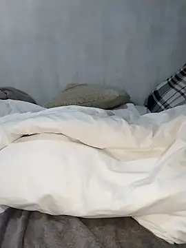 Snapshot of Stallion100 chatting on February 21, 6:42 pm Stallion100 online show from February 21, 6:42 pm