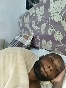 Snapshot of Stallion100 chatting on March 1, 9:00 am Stallion100 online show from March 1, 9:00 am