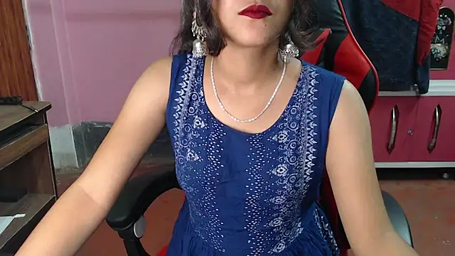 Snapshot of Angel_Alison_ chatting on February 13, 5:33 pm Angel Alison  online show from February 13, 5:33 pm