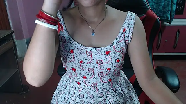 Snapshot of Angel_Alison_ chatting on October 10, 6:07 pm Angel Alison  online show from October 10, 6:07 pm