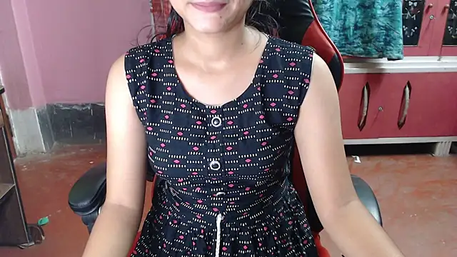 Snapshot of Angel_Alison_ chatting on October 14, 6:42 pm Angel Alison  online show from October 14, 6:42 pm