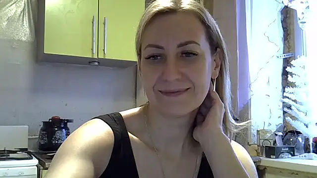 AshleyXHoney online show from December 23, 9:38 am