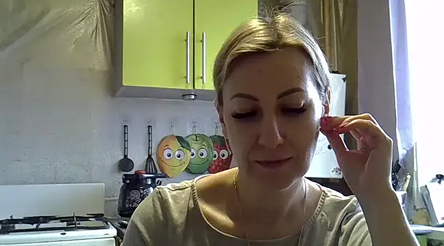 AshleyXHoney online show from February 3, 11:09 am