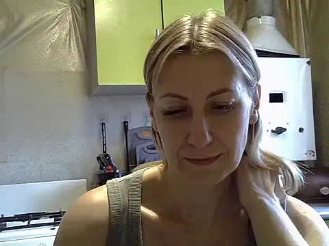 AshleyXHoney online show from September 24, 6:06 am