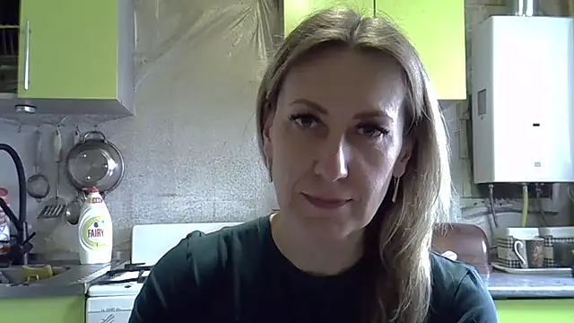 AshleyXHoney online show from March 27, 8:09 am