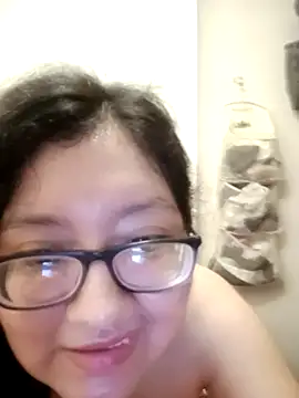 ladygmusic online show from April 2, 4:21 am