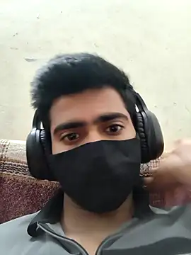 Snapshot of 12ashujii chatting on March 28, 10:26 am 12ashujii online show from March 28, 10:26 am