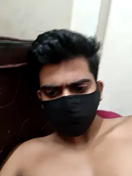 Snapshot of 12ashujii chatting on April 3, 6:28 pm 12ashujii online show from April 3, 6:28 pm