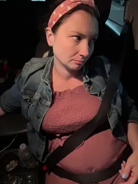 MilfyMrsRobinson online show from March 14, 11:43 pm