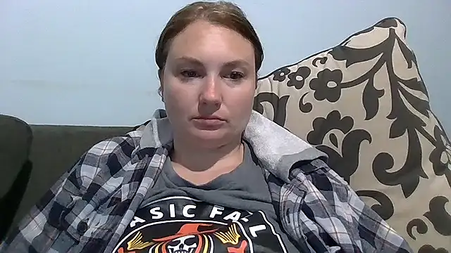 MilfyMrsRobinson online show from November 21, 12:04 pm