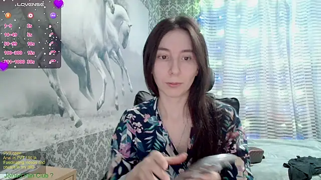 Wowpornoo online show from February 10, 1:11 pm