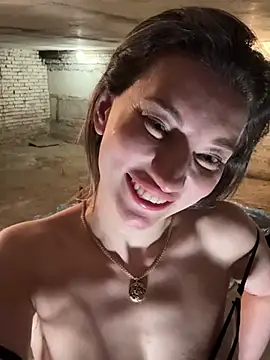 MooonReal online show from February 7, 10:30 pm