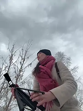 MooonReal online show from March 18, 6:25 am