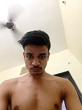 yashzae online show from November 6, 12:17 pm