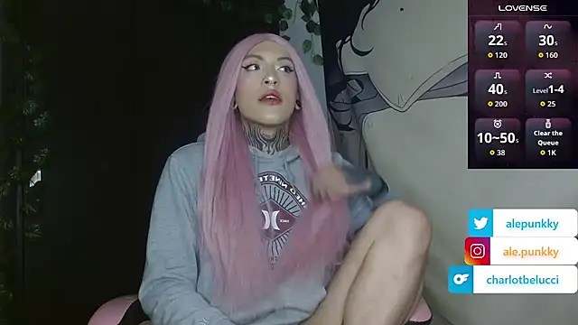 charlotbelucci  online show from September 12, 9:31 am